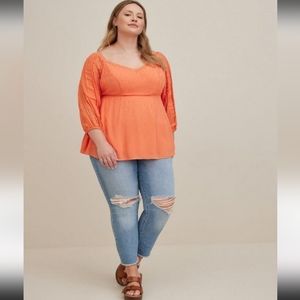 New Torrid 2X Peplum Gauze Clip Dot Smocked Back Top-Coral Size 2X(18/20…